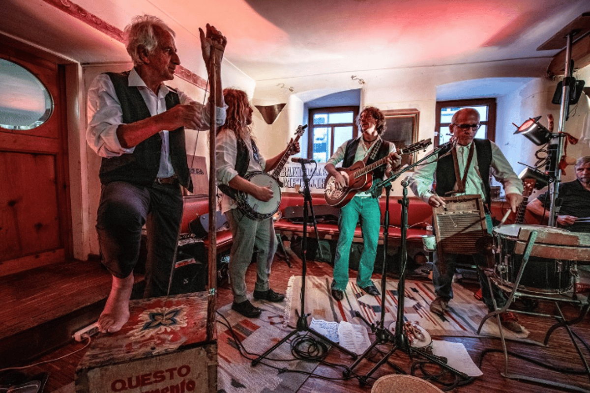 jugband dalle Colline Metallifere