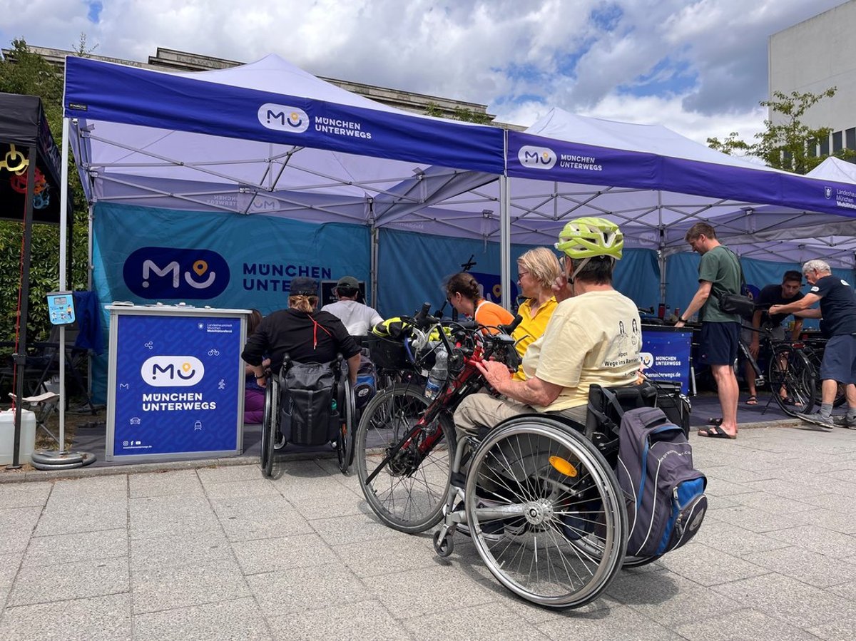 Kostenloser Rollstuhl- und Rollator Check Rotkreuzplatz