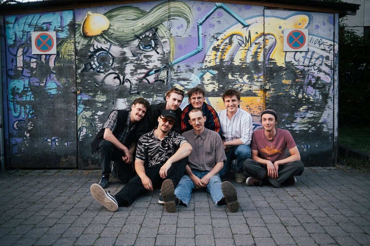 twiceasmad + Noble Musebirds Collective