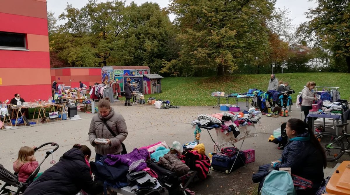 Herbstflohmarkt vom Familienzentrum am 18.10. im SBZ am Hart