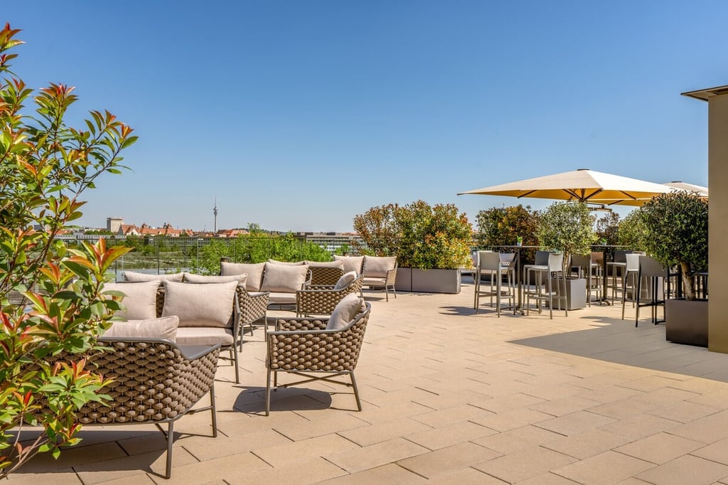 Rooftop Bar München: Cloud 6