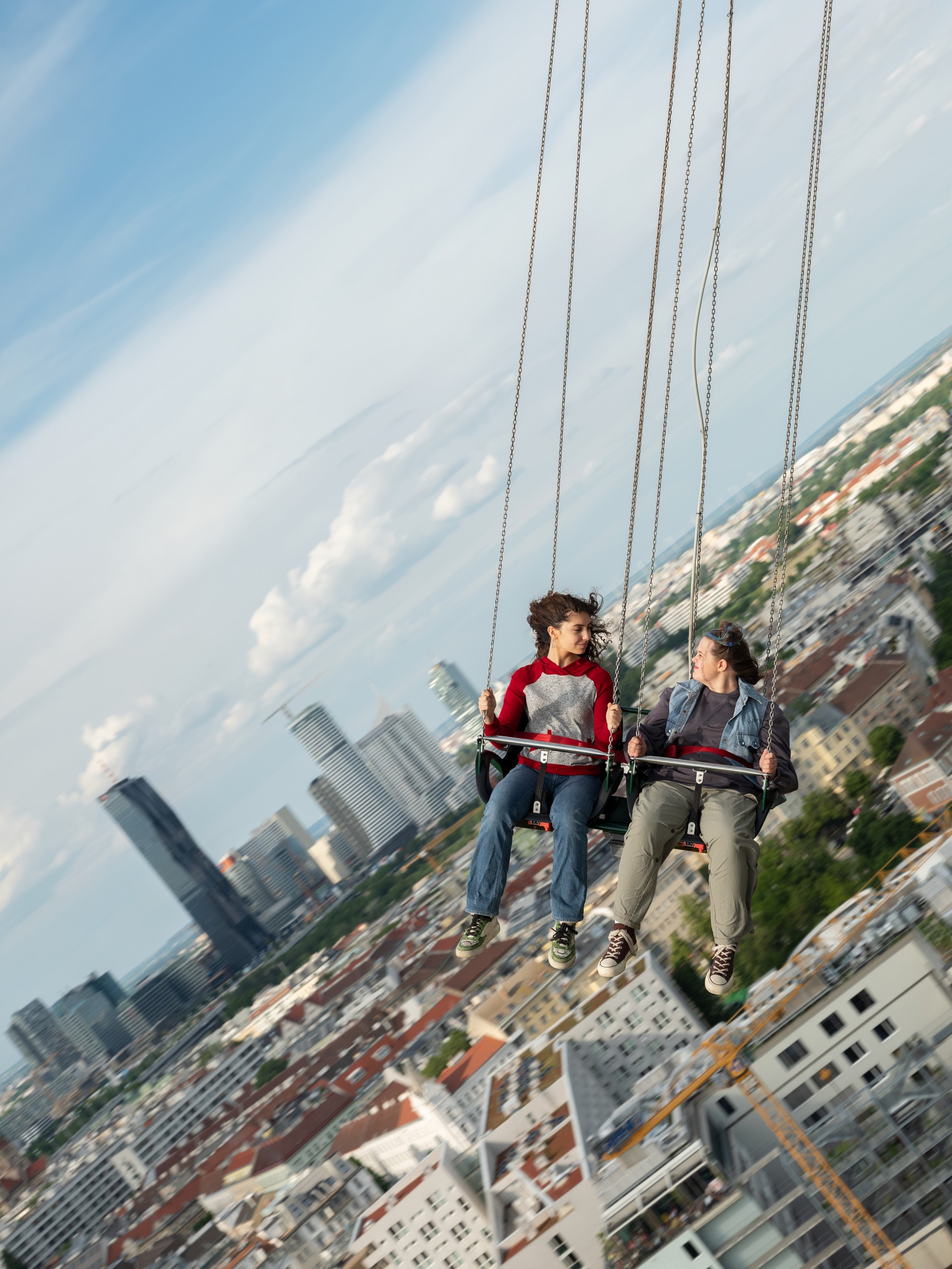 Bilder aus Wenn du Angst hast nimmst du dein Herz in den Mund und lächelst