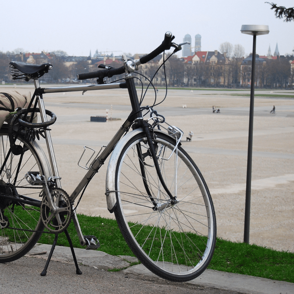 Theresienwiese: Fahrrad
