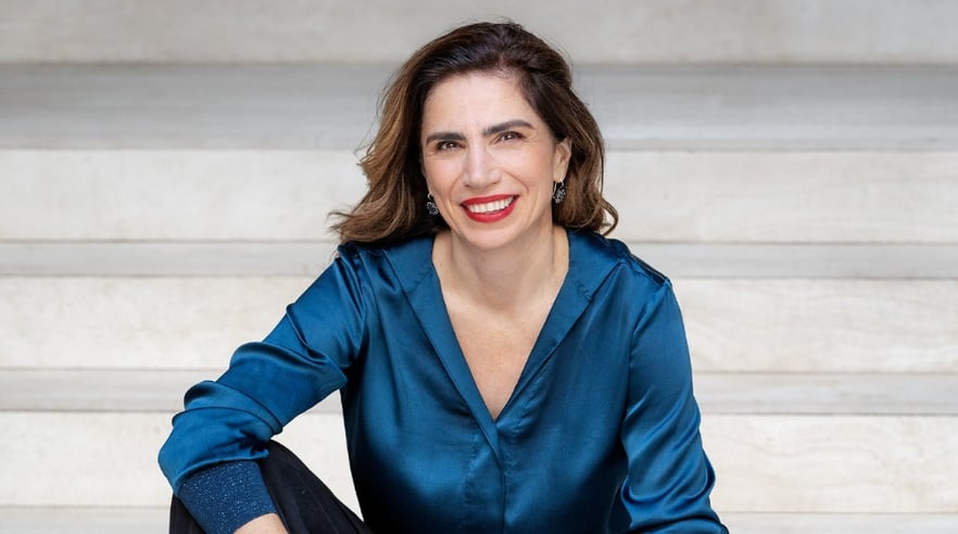 Lesungen im April: Lesegenuss mit Goldrand