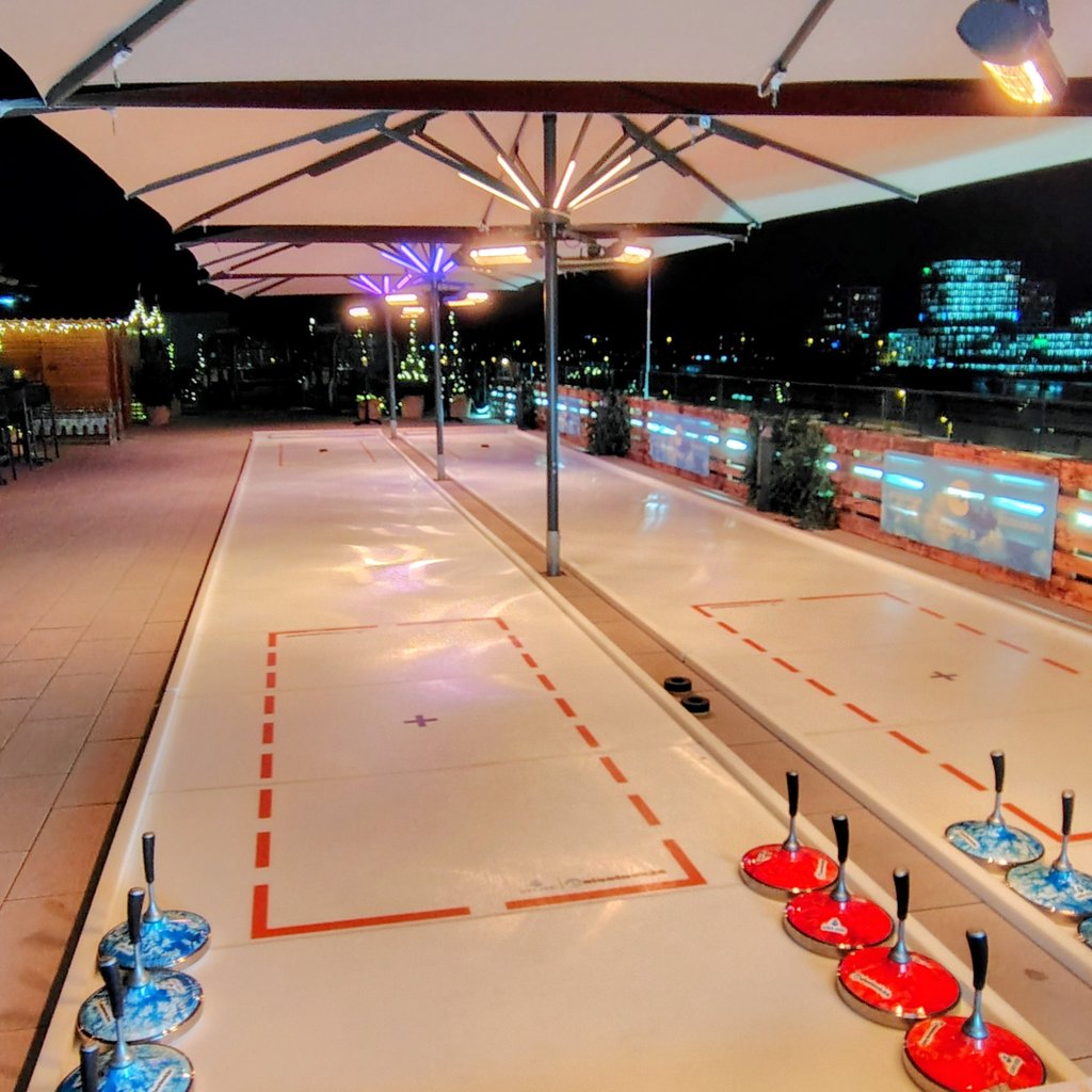 Eisstockbahnen Cloud 6