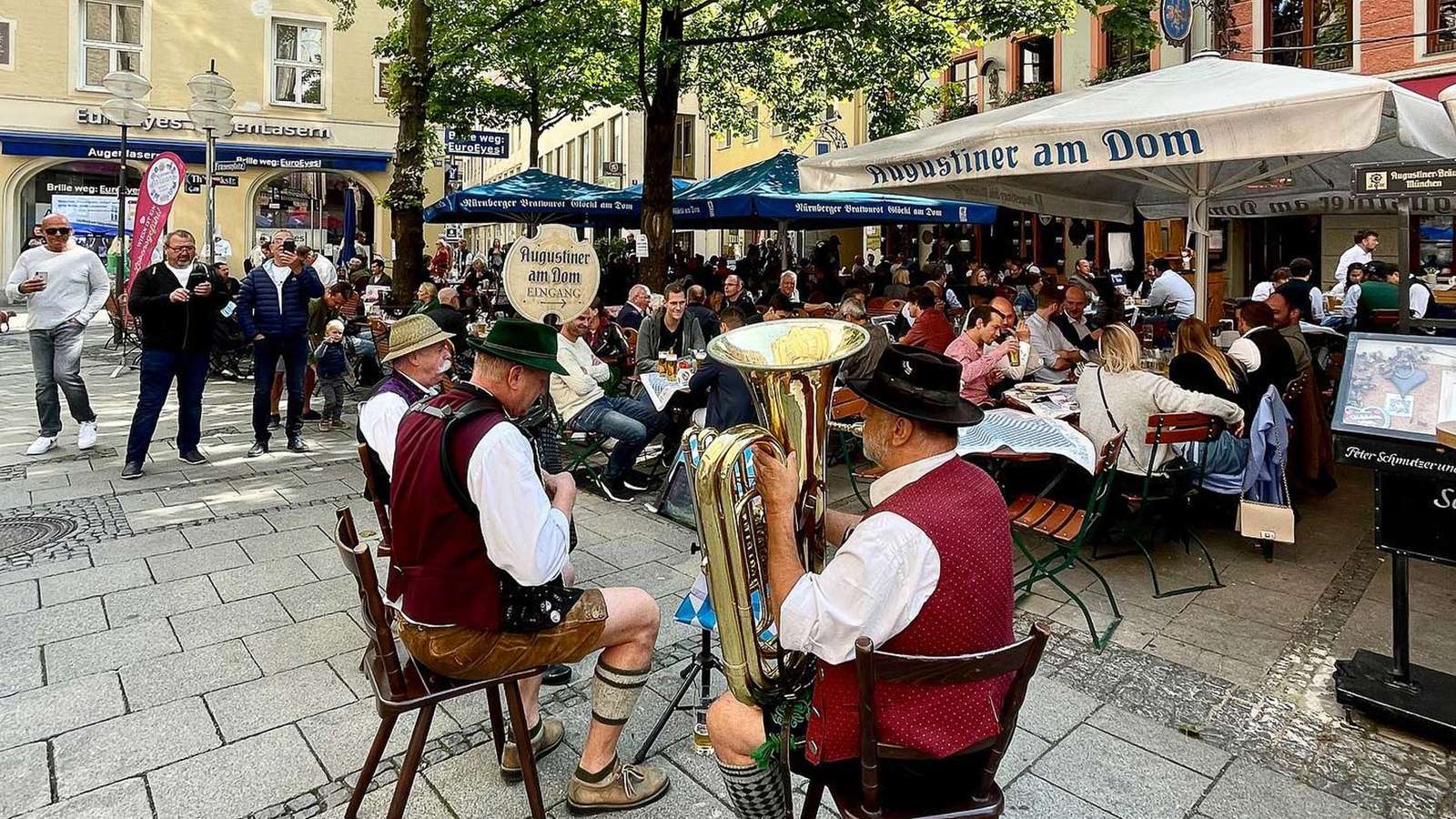 Ganz München ist Wiesn: WirtshausWiesn