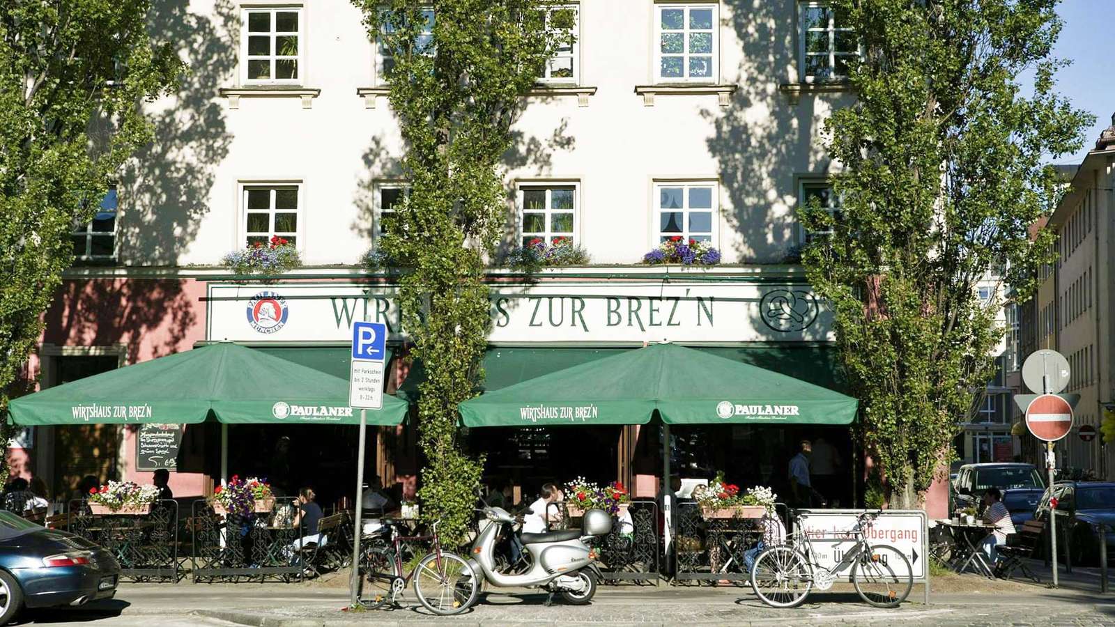 Wirtshaus zur Brez’n: Ein gemütlicher bayerischer Klassiker in Schwabing