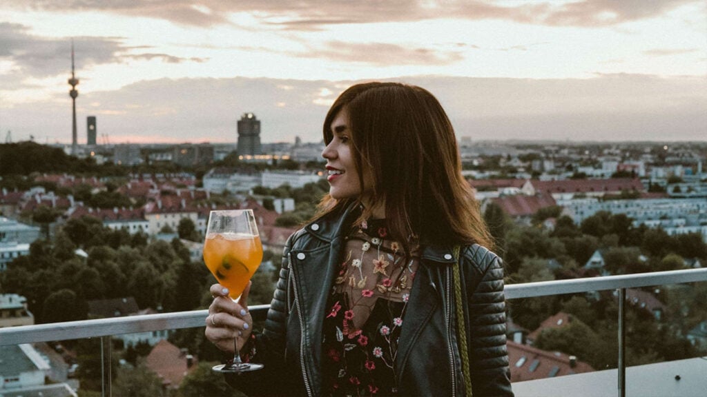 Rooftop Bar München / Dachterasse: Die M’Uniqo Rooftop Bar