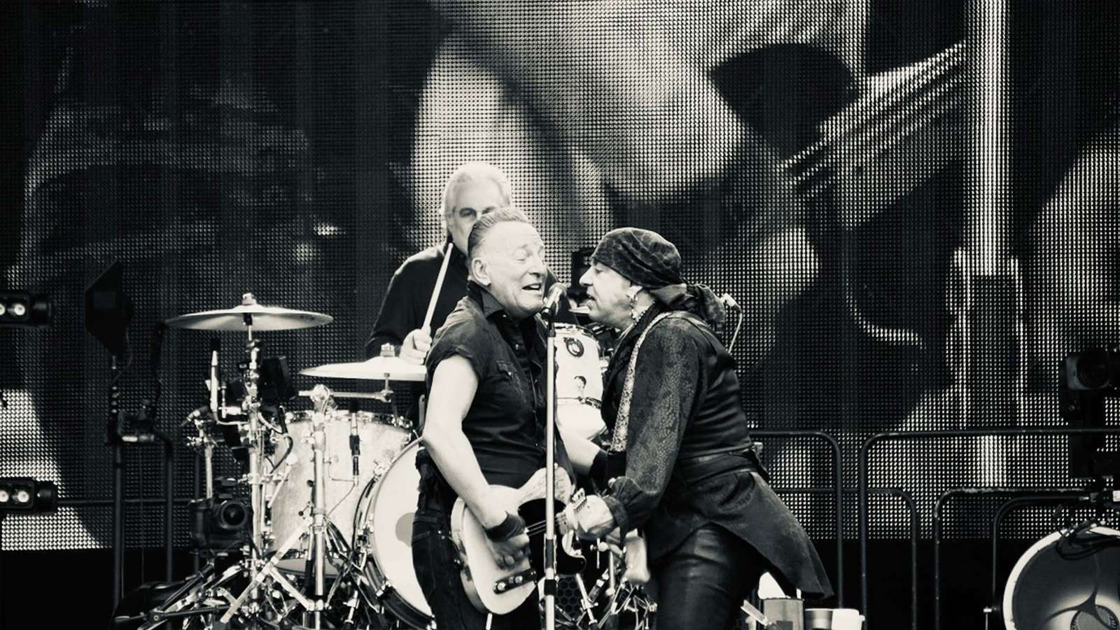 Friends forever: Bruce Springsteen und Stevie van Zandt im Olympiastadion
