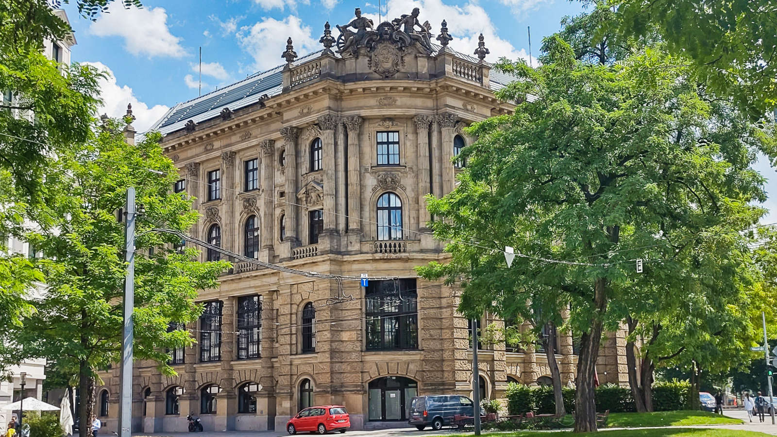 Das Restaurant Jacob im ehem. Heart-Restaurant in der alten Börse München