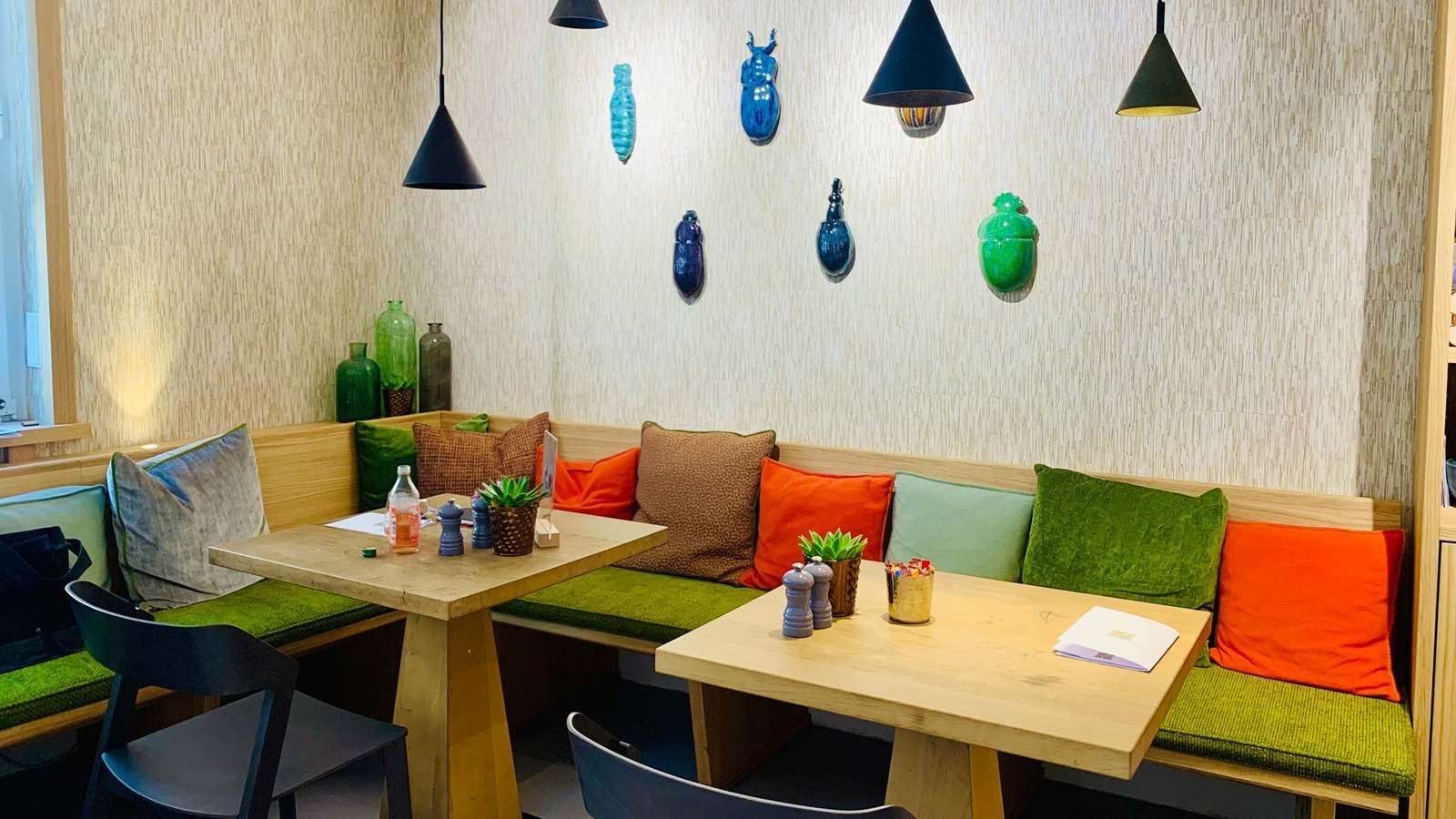 Umweltschonendes Design: Green Beetle Café im Kaufhaus Beck