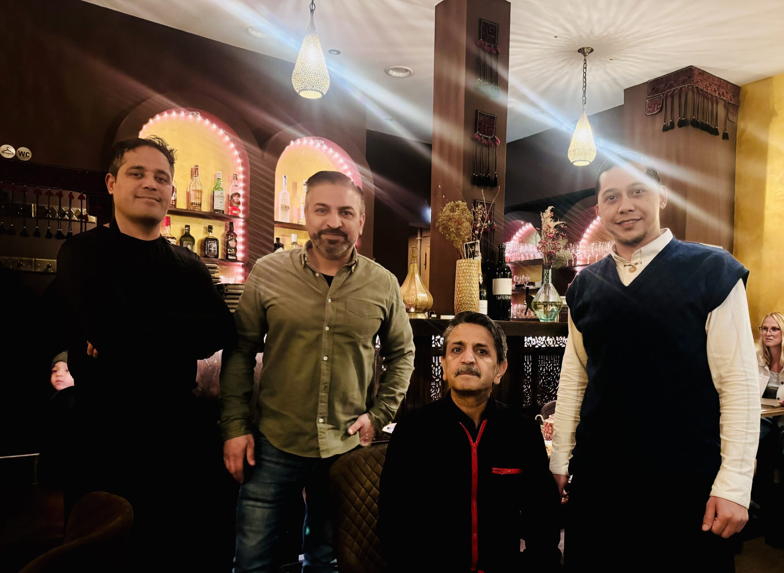 Das Team des Hewad im Restaurant
