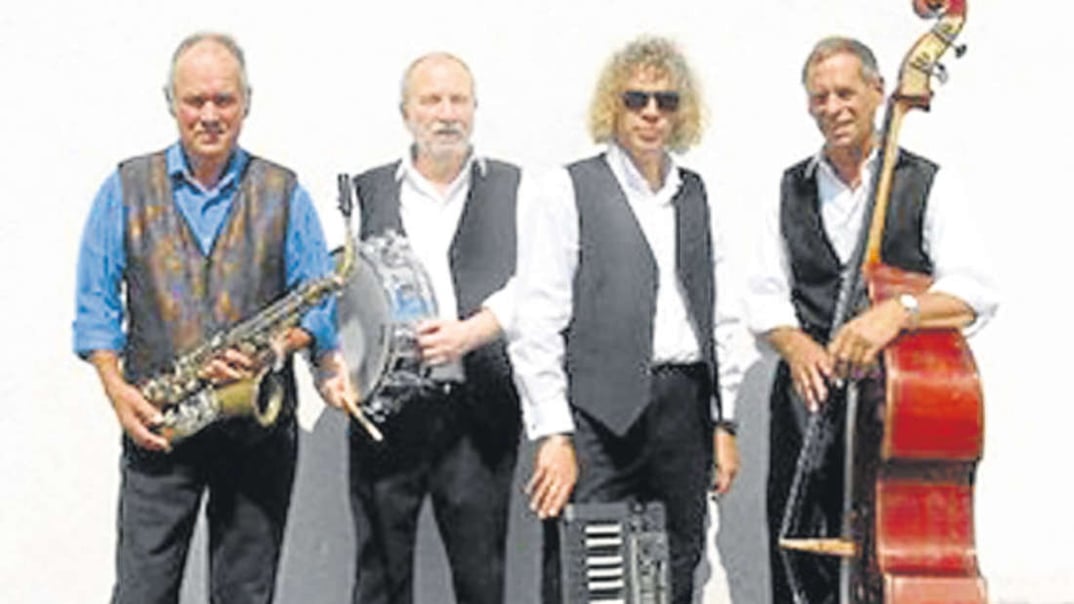 Swinging Gentlemen