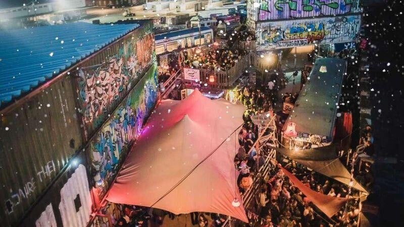 3025 Loading; 3000Grad Warmup – Open Air & Nacht – drinnen & draußen