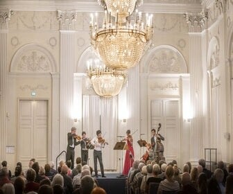 Meisterkonzert im Max-Joseph-Saal bei Kerzenschein