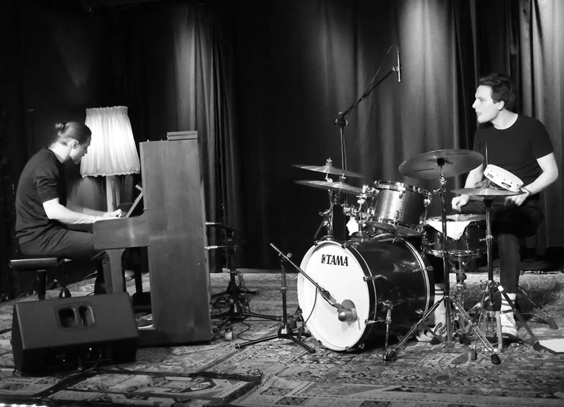 Jazz im Hofspielhaus mit LOU-DUO