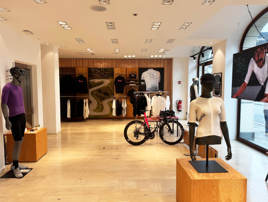 rapha-munich-02 - IN München - Das Stadtmagazin
