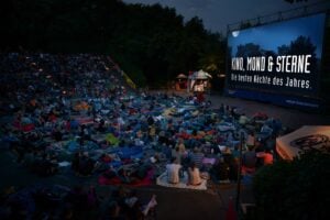 Kino, Mond und Sterne: Oktoberfest 1905