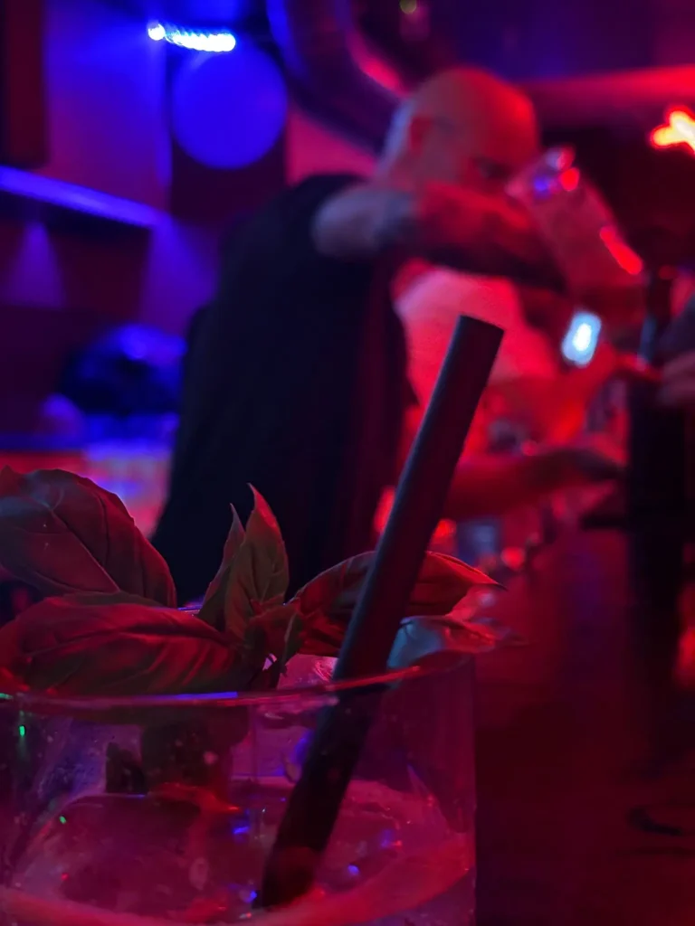 Beverly_Kills_Muenchen_Bar - IN München - Das Stadtmagazin Beverly Kills München