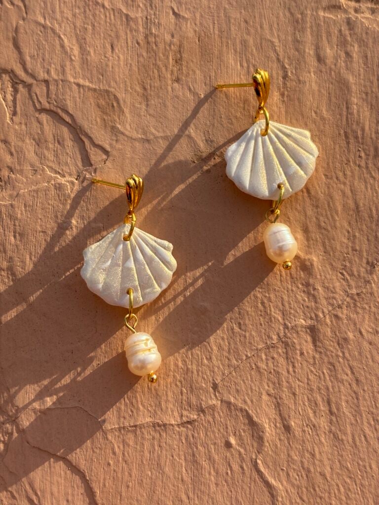 Jen Jakobert Art - IN München - Das Stadtmagazin Schmuck-Workshop bei Jen Jakob Art in Maxvorstadt