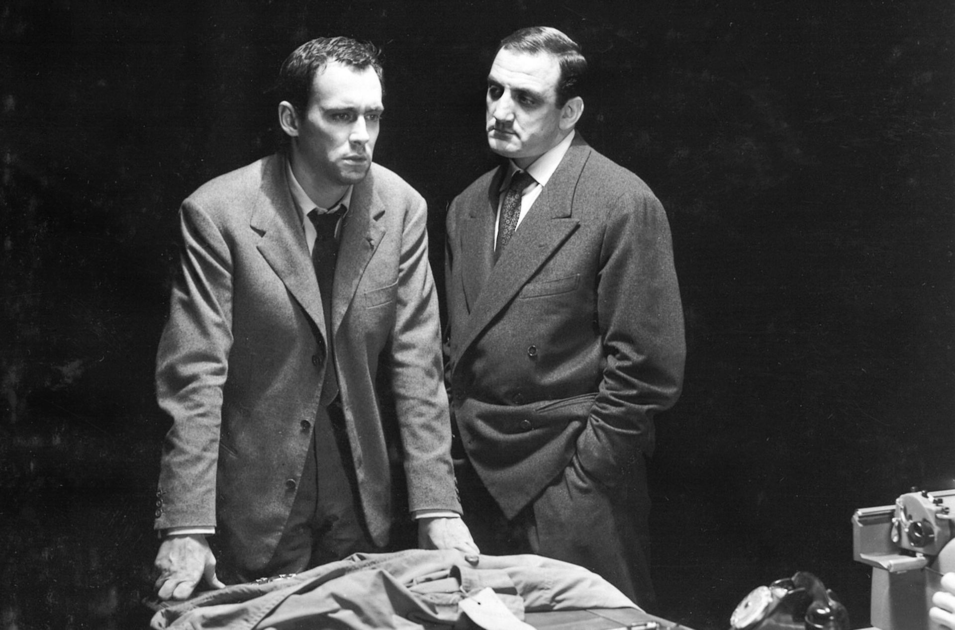 105818f-p-48934-print3.jpg - IN München - Das Stadtmagazin Bilder aus Fahrstuhl zum Schafott