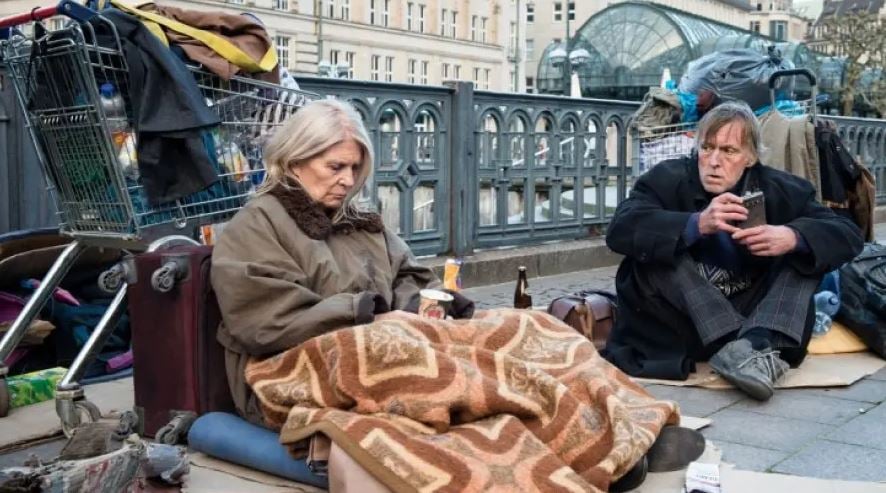 3be4f2a-114717-ac4ffa1426db9f0c4545ad7ba880ca56dd6029ea-auf-der-strasse-neu.webp - IN München - Das Stadtmagazin