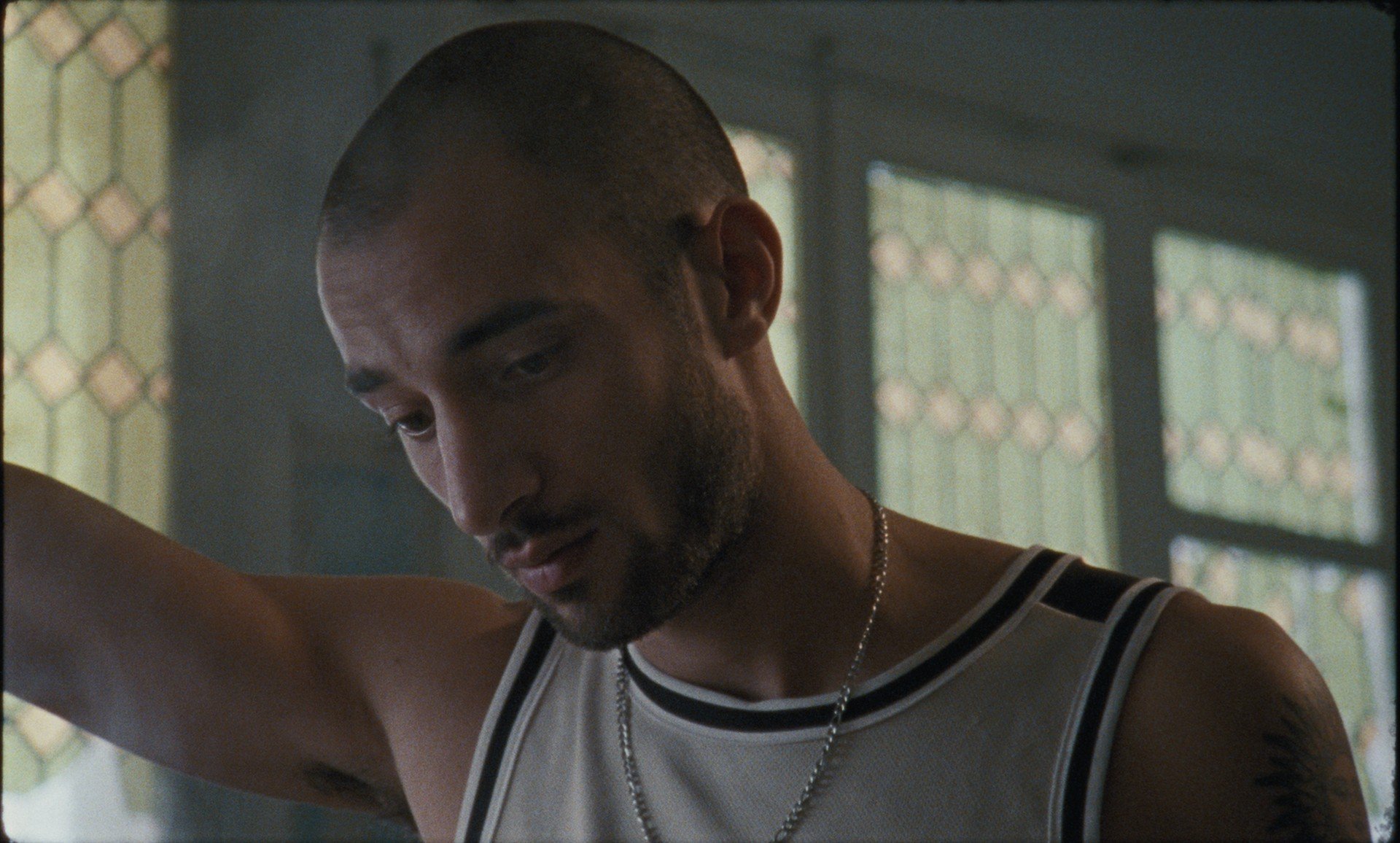 Bilder aus To a Land unknown