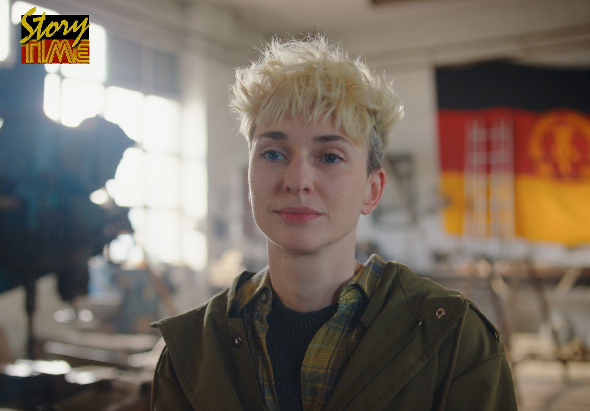 d159b7b-p-306387-print3.jpg - IN München - Das Stadtmagazin Bilder aus Rote Sterne überm Feld