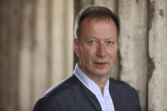 Hans Pleschinski, „Das kurze und verschwenderische Glück der Königin Marie Antoinette“