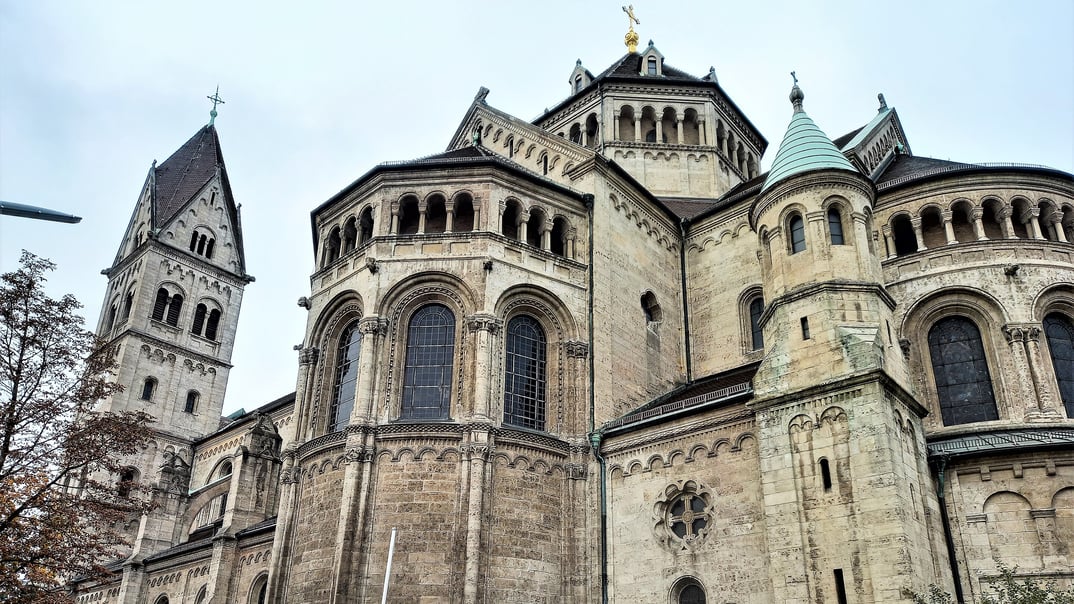 Adventsmarkt der katholischen Pfarrei St. Benno München