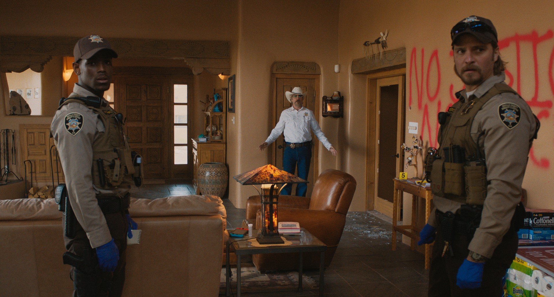 Bilder aus Eddington