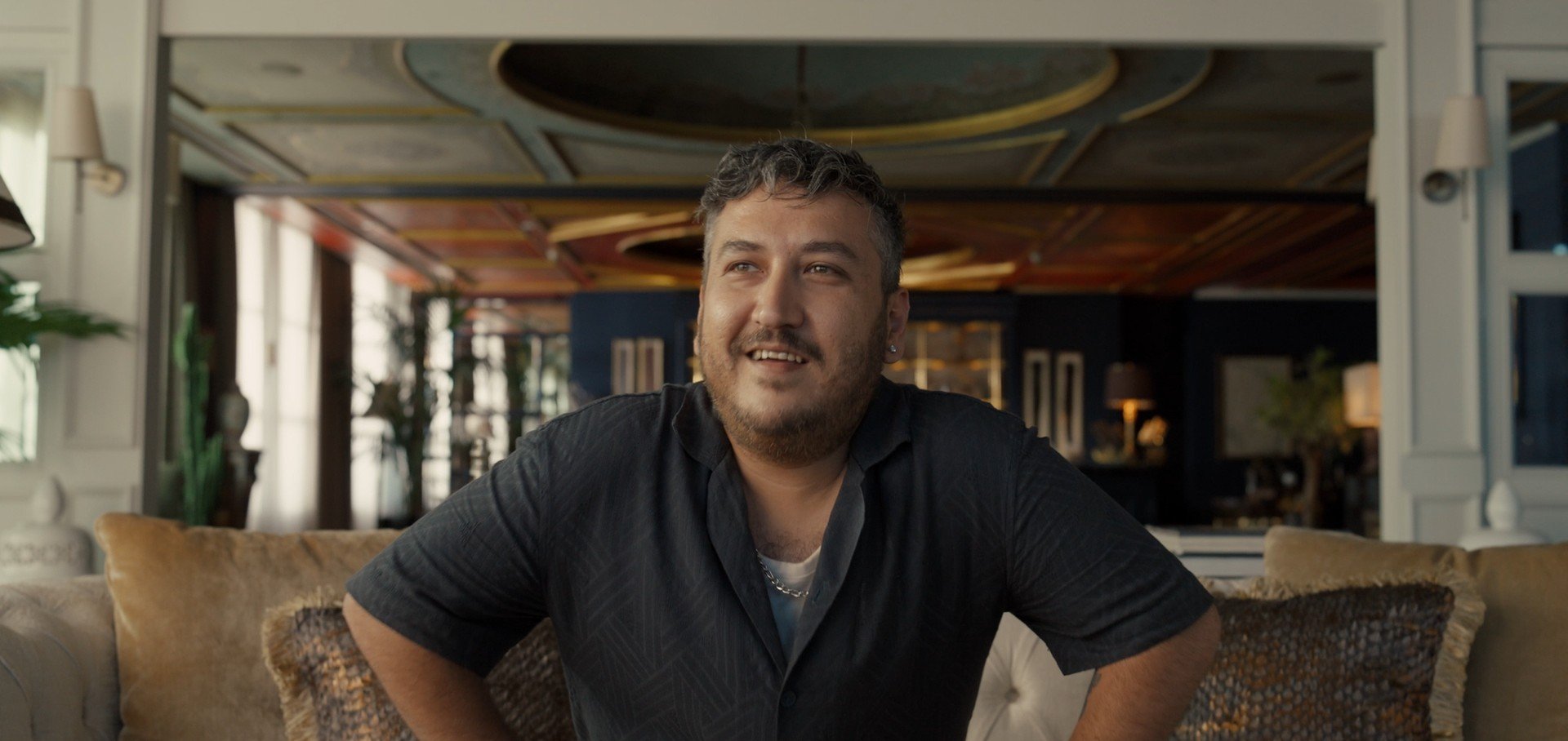 Bilder aus Soyut Disavurumcu Bir Dostlugun Anatomisi Veyahut Yan Yana