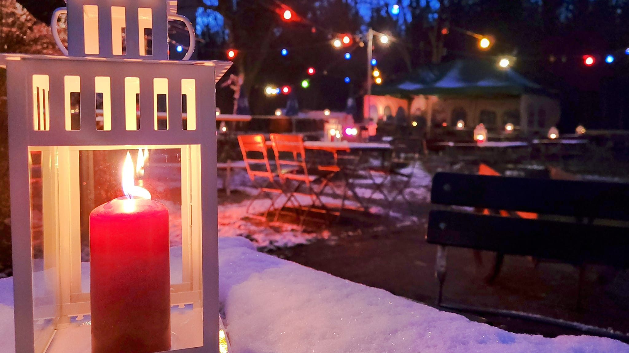 isar-alm-gluehwein - IN München - Das Stadtmagazin Glühwein in München / Glühwein trinken in München