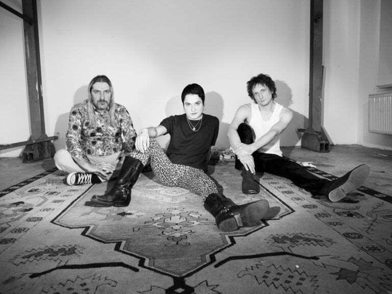 Ata Canani + Sinem + Booty Carrell