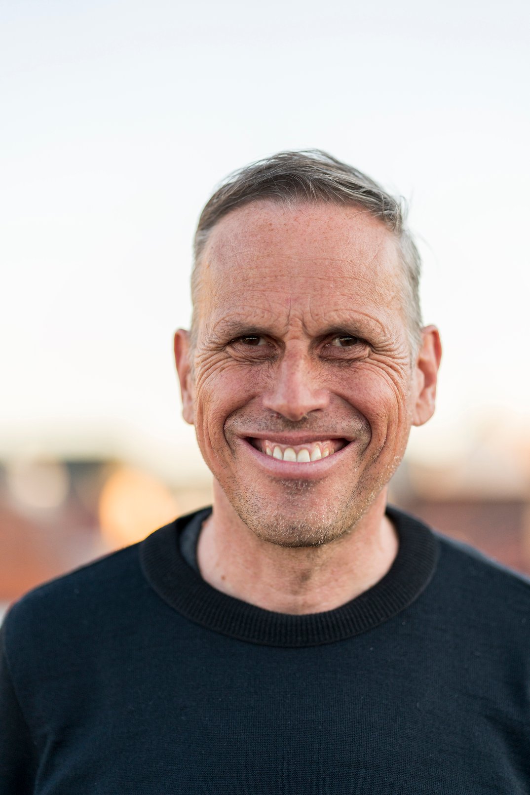 Achim Bogdahn „Unter den Wolken“