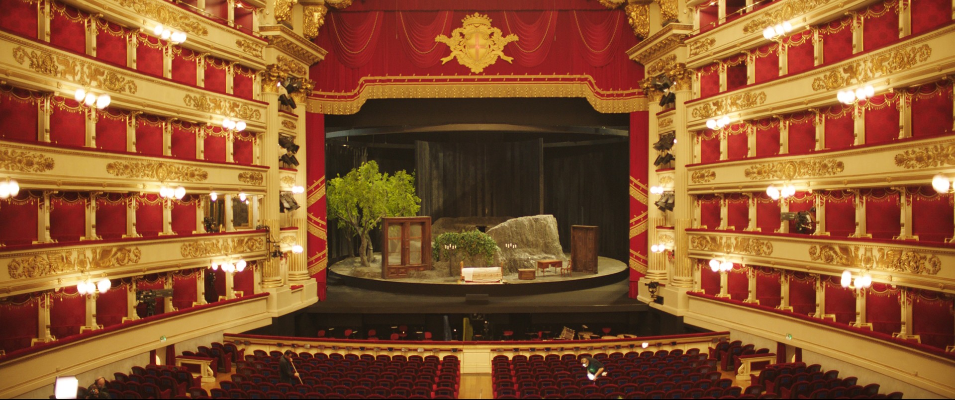 333169c-p-310630-print5.jpg - IN München - Das Stadtmagazin Bilder aus La Scala - Die Macht des Schicksals