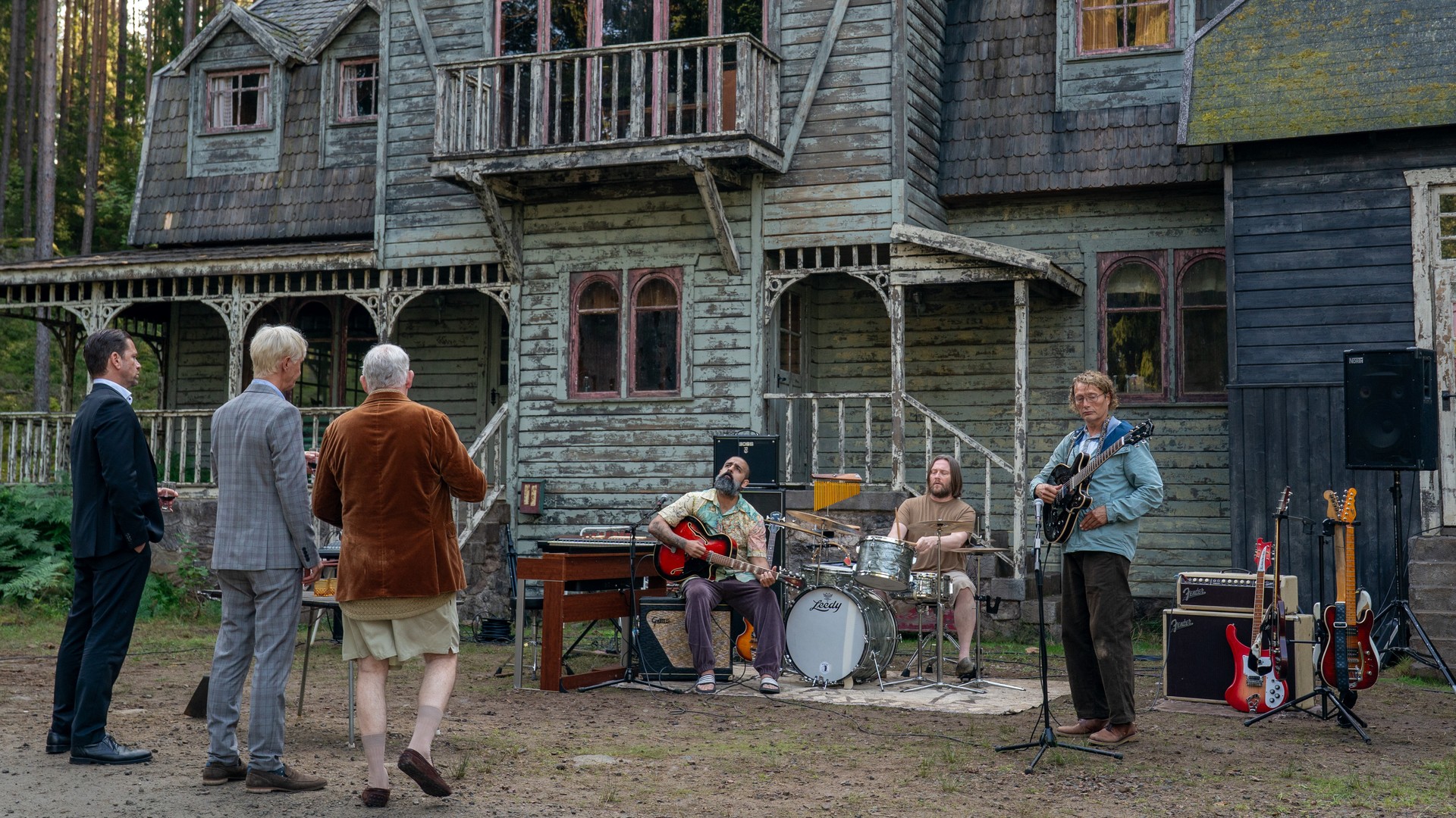 4e27e1b-p-310274-print5.jpg - IN München - Das Stadtmagazin Bilder aus Therapie für Wikinger