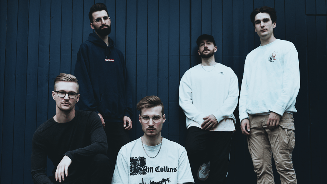 Elwood Stray + Our Mirage