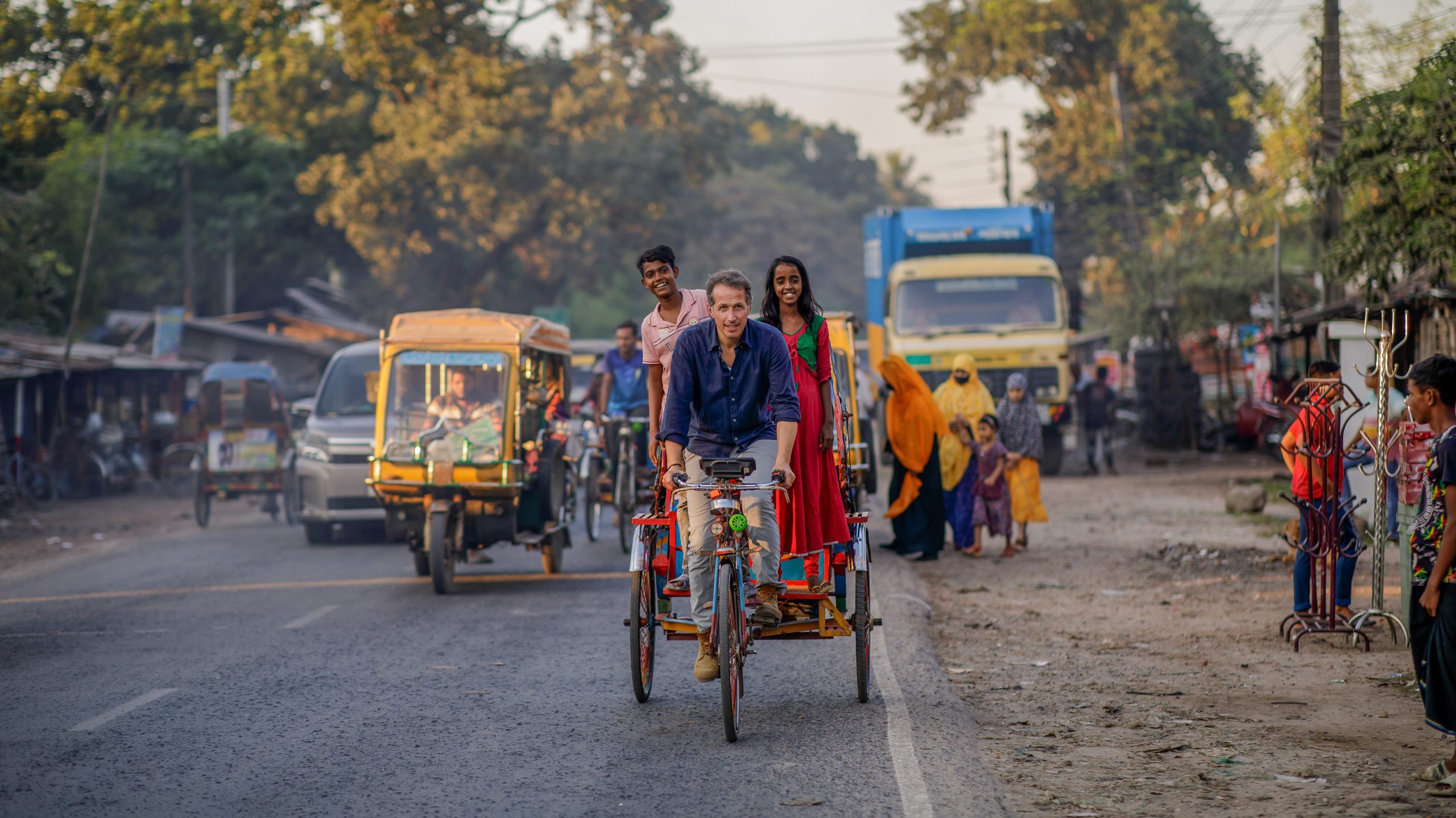 Willi Weitzel während der Filmreise zur Sternsingeraktion 2026 in Bangladesch - IN München - Das Stadtmagazin