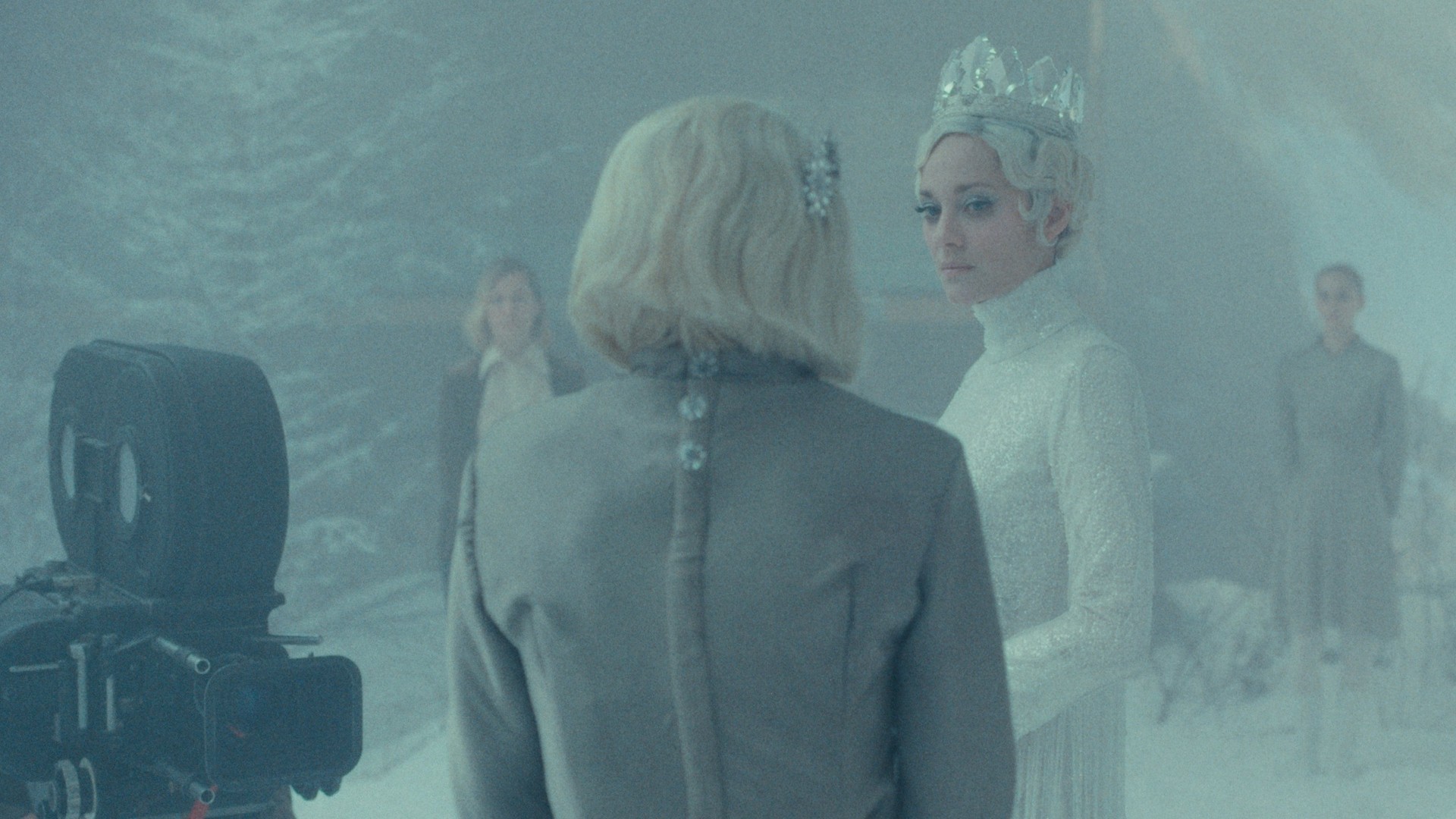 a35a1ad-p-310263-print5.jpg - IN München - Das Stadtmagazin Bilder aus Herz aus Eis