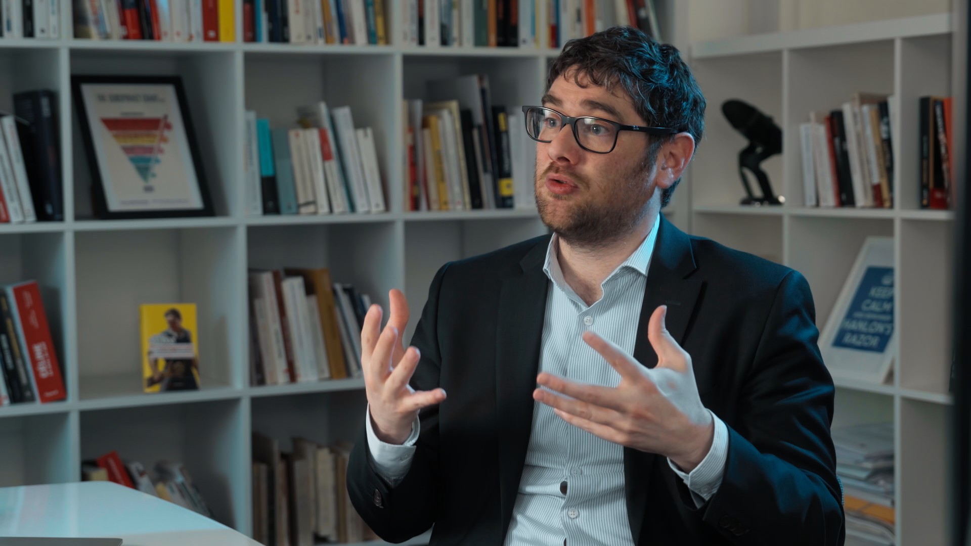 Bilder aus Weltkarriere einer Lüge