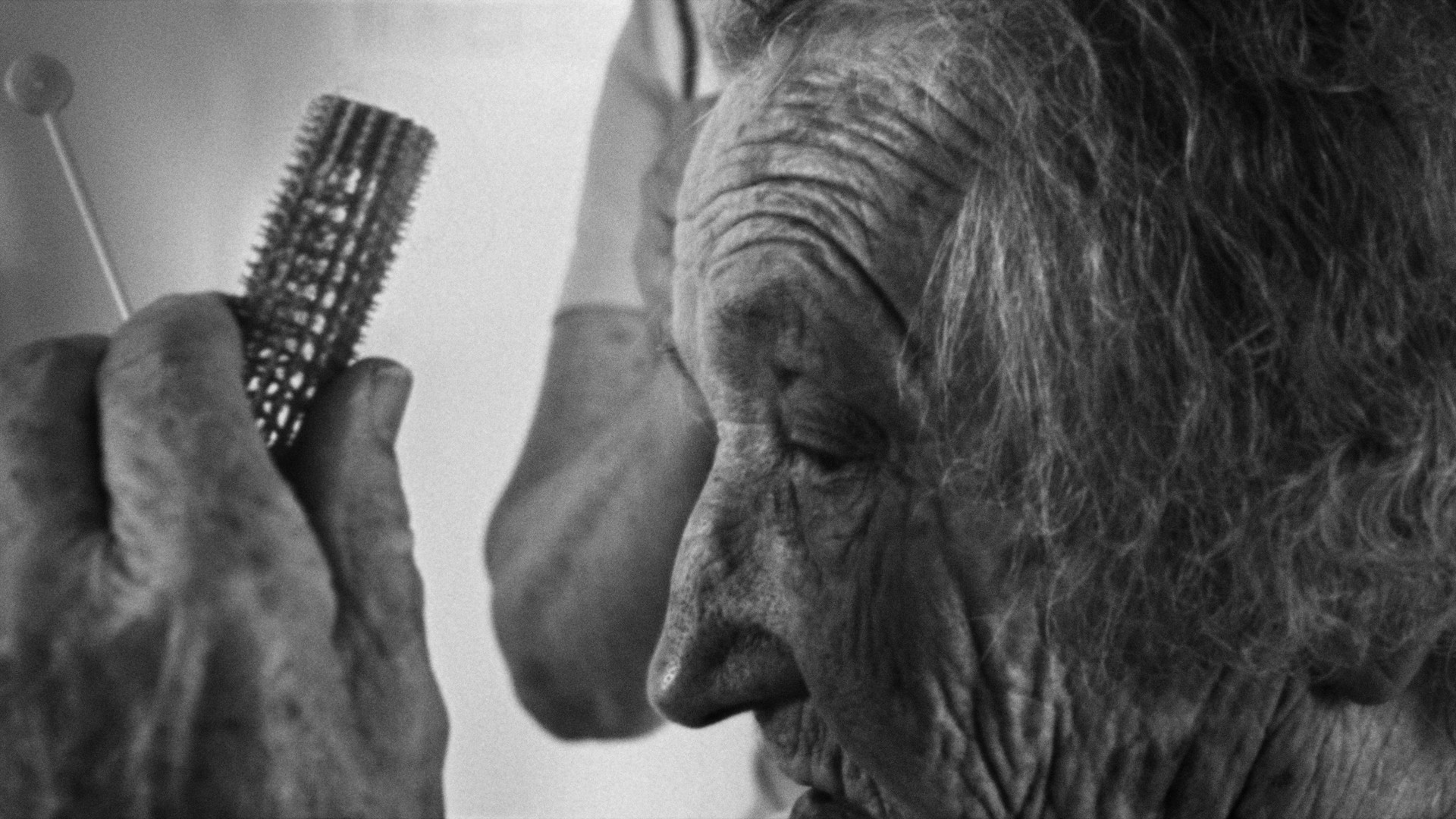 cd1dd6f-p-310790-print5.jpg - IN München - Das Stadtmagazin Bilder aus Muddi - Zwölf Annäherungen an das Altern