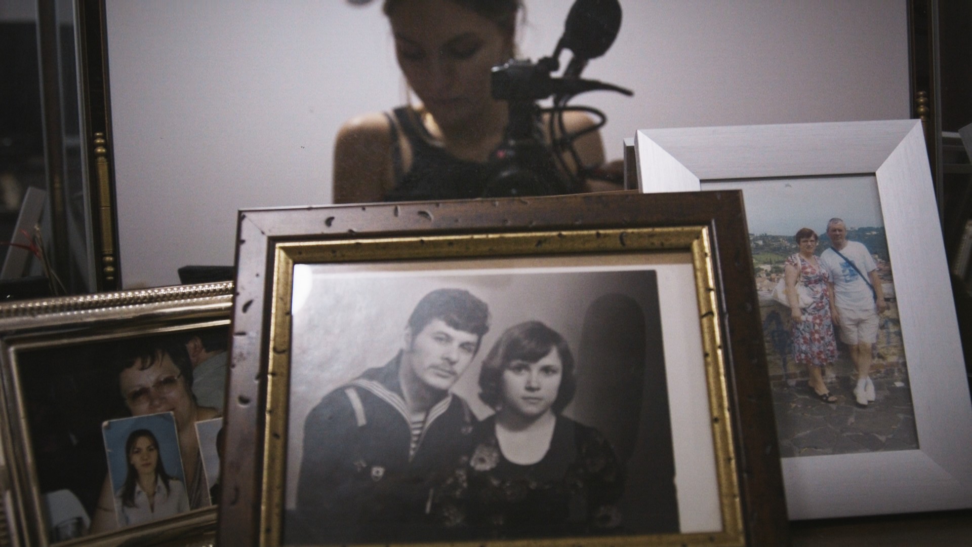 d00b851-p-310786-print2.jpg - IN München - Das Stadtmagazin Bilder aus Tata - Vater