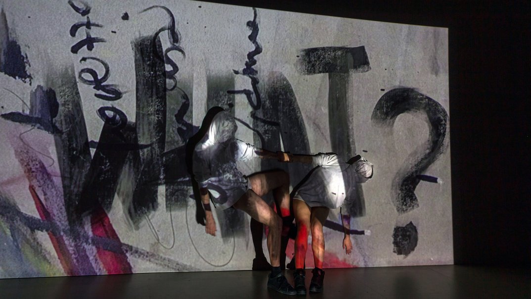 This Wall Has No Title