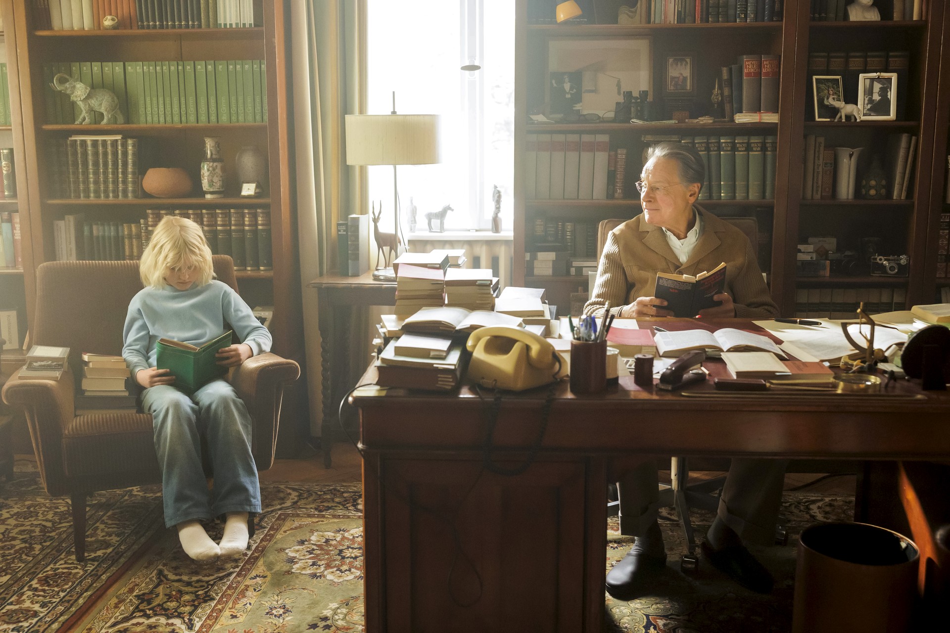 Bilder aus Ach, diese Lücke, diese entsetzliche Lücke