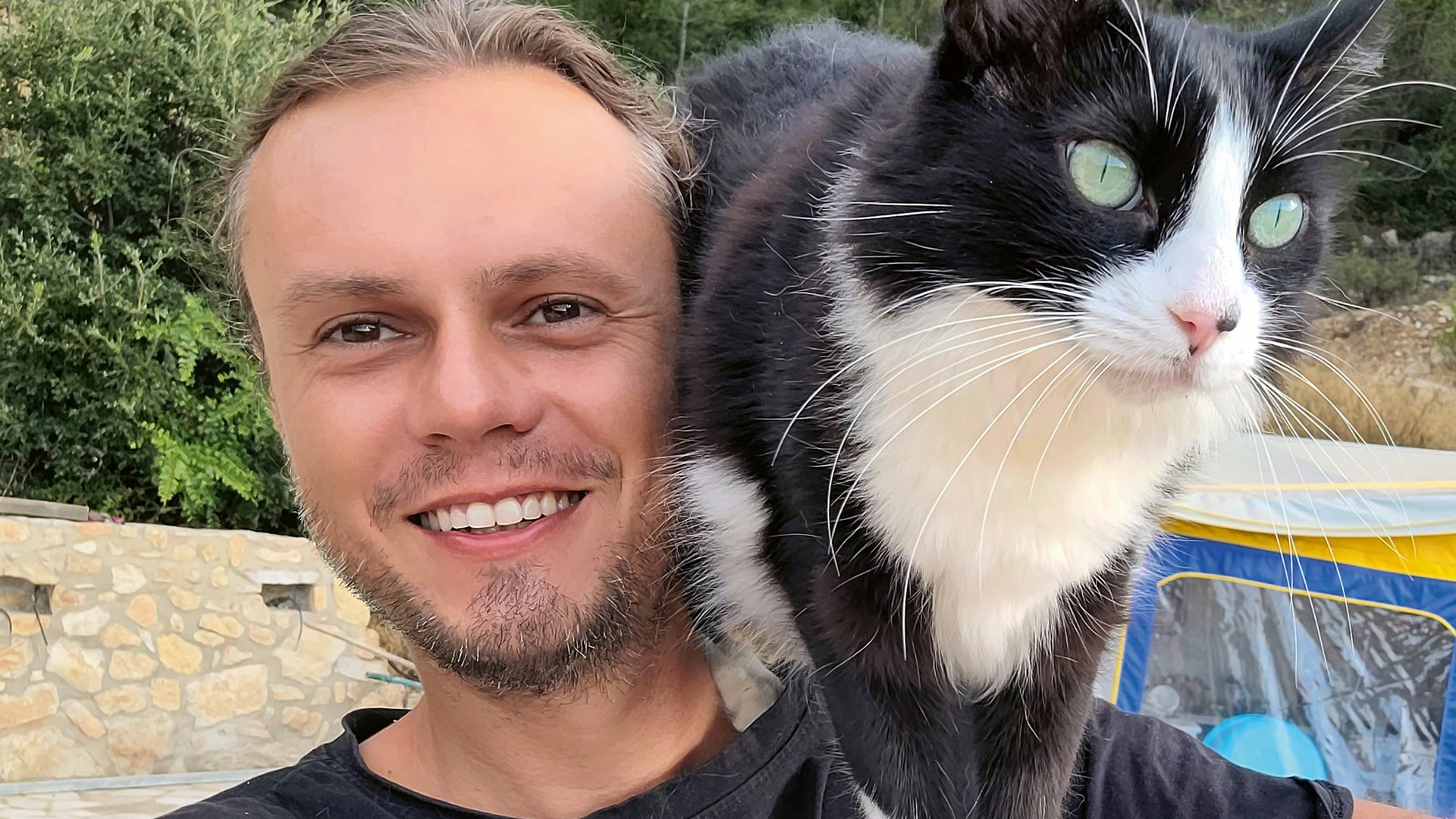 Mit der Katze weiter um die Welt