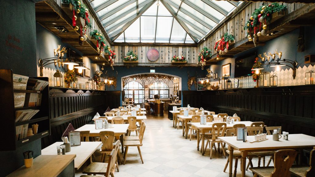 TegernseeRest_innazaytseva - IN München - Das Stadtmagazin Tegernseer Tal Bräuhaus