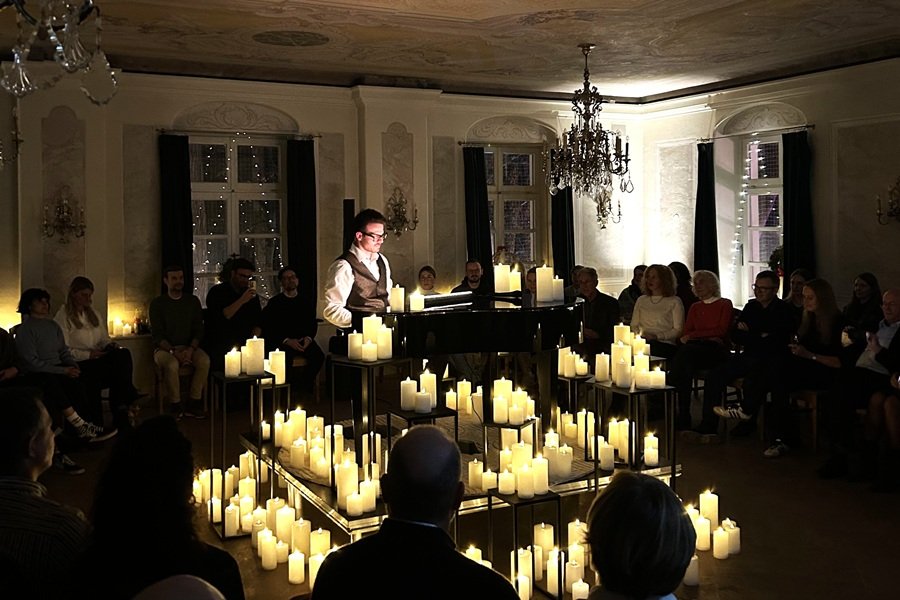 Konzert im Kerzenschein mit Tom Mayer