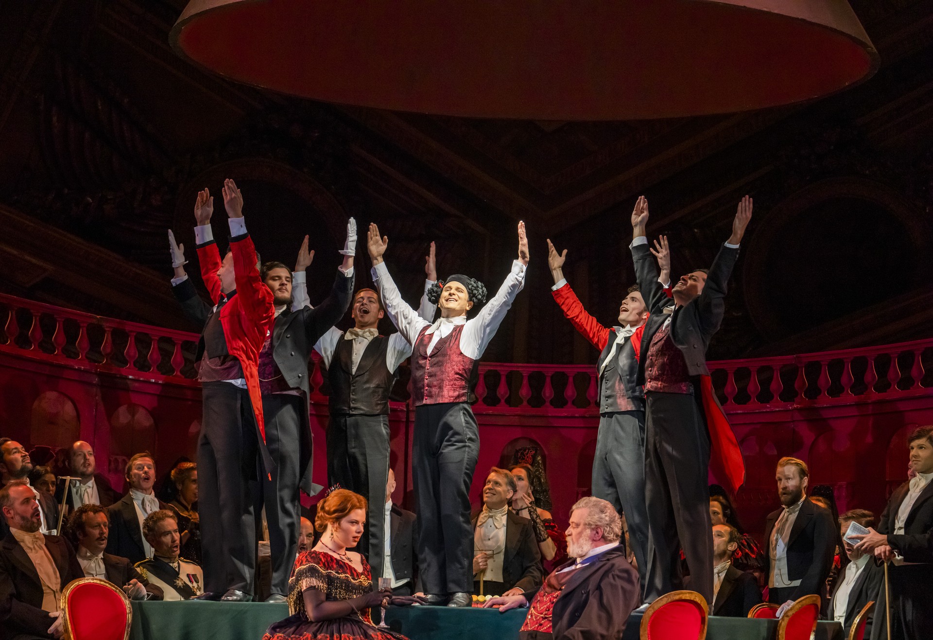 c735ba6-p-311439-print2.jpg - IN München - Das Stadtmagazin Bilder aus Royal Ballet & Opera 2025/26: La Traviata