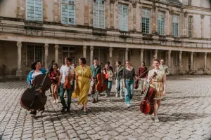 NEUROPE Festival im Bergson: Wenn Mozart durchs Fenster winkt